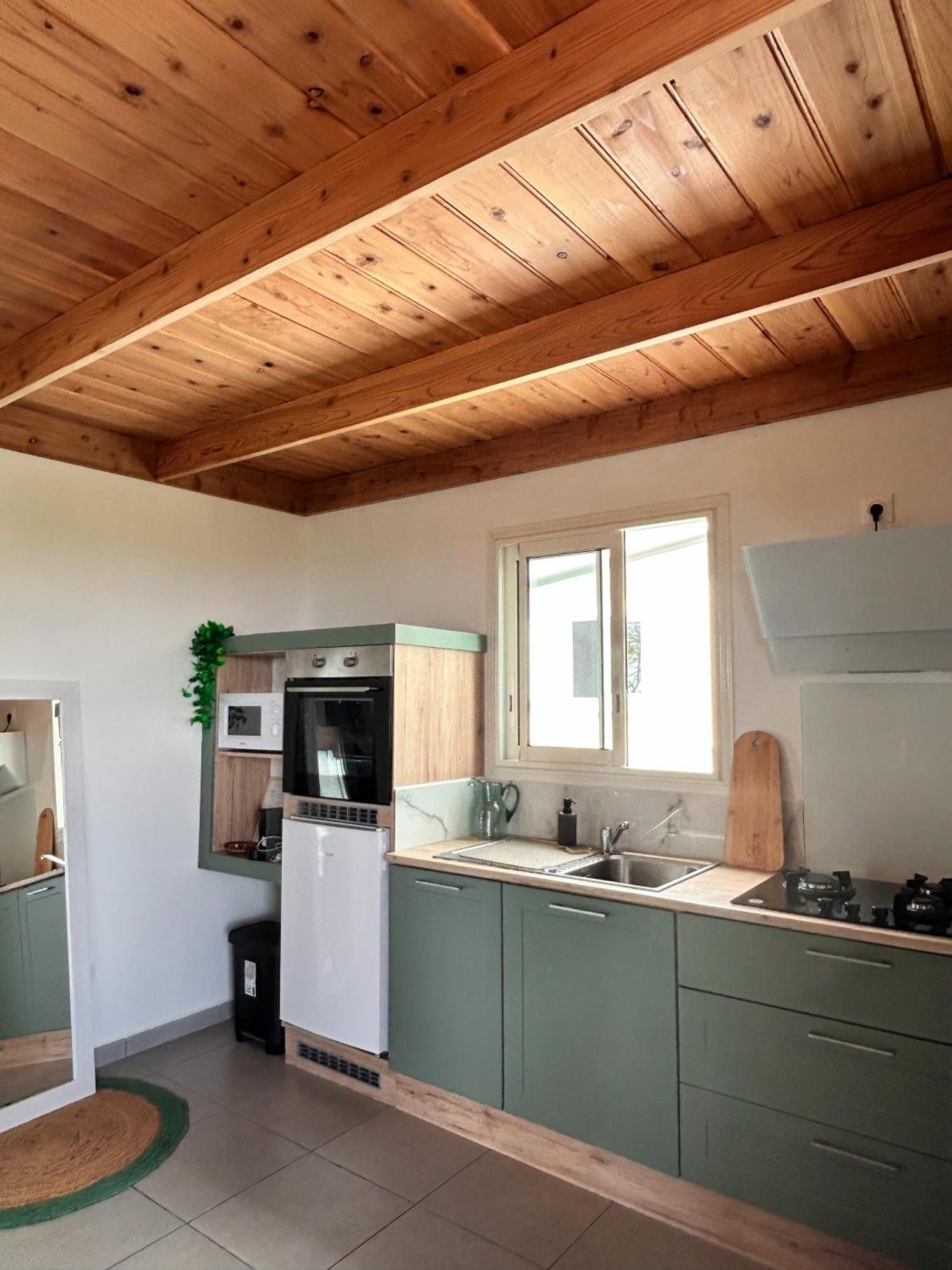 Logement Emeraude Sainte-Rose Eksteriør bilde